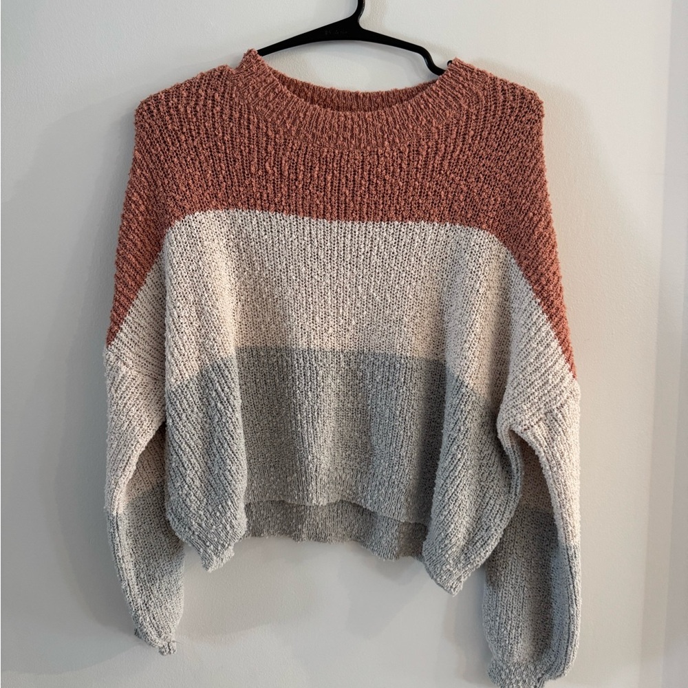 Debut Women's Sweater in Rust and Gray